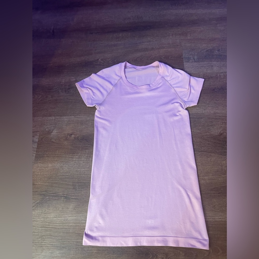 Lululemon swiftly tech shirt pink peony size 4